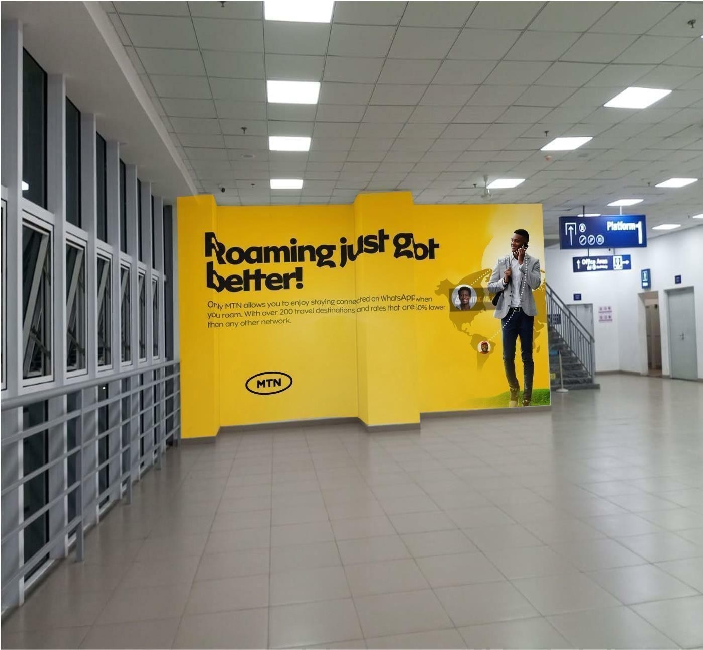 Waiting area behind boarding and departure gates — Wall